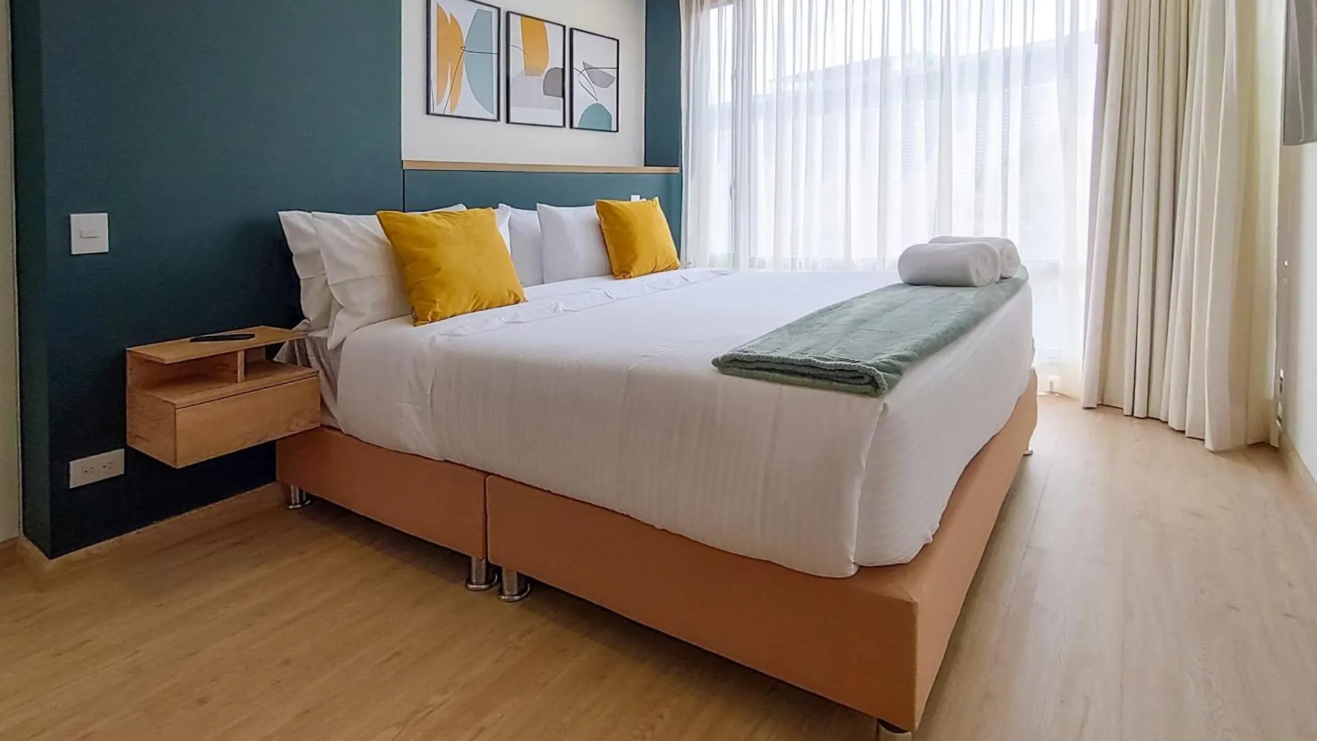 The Hood 102, Modern And Luxury Apartments Bogota