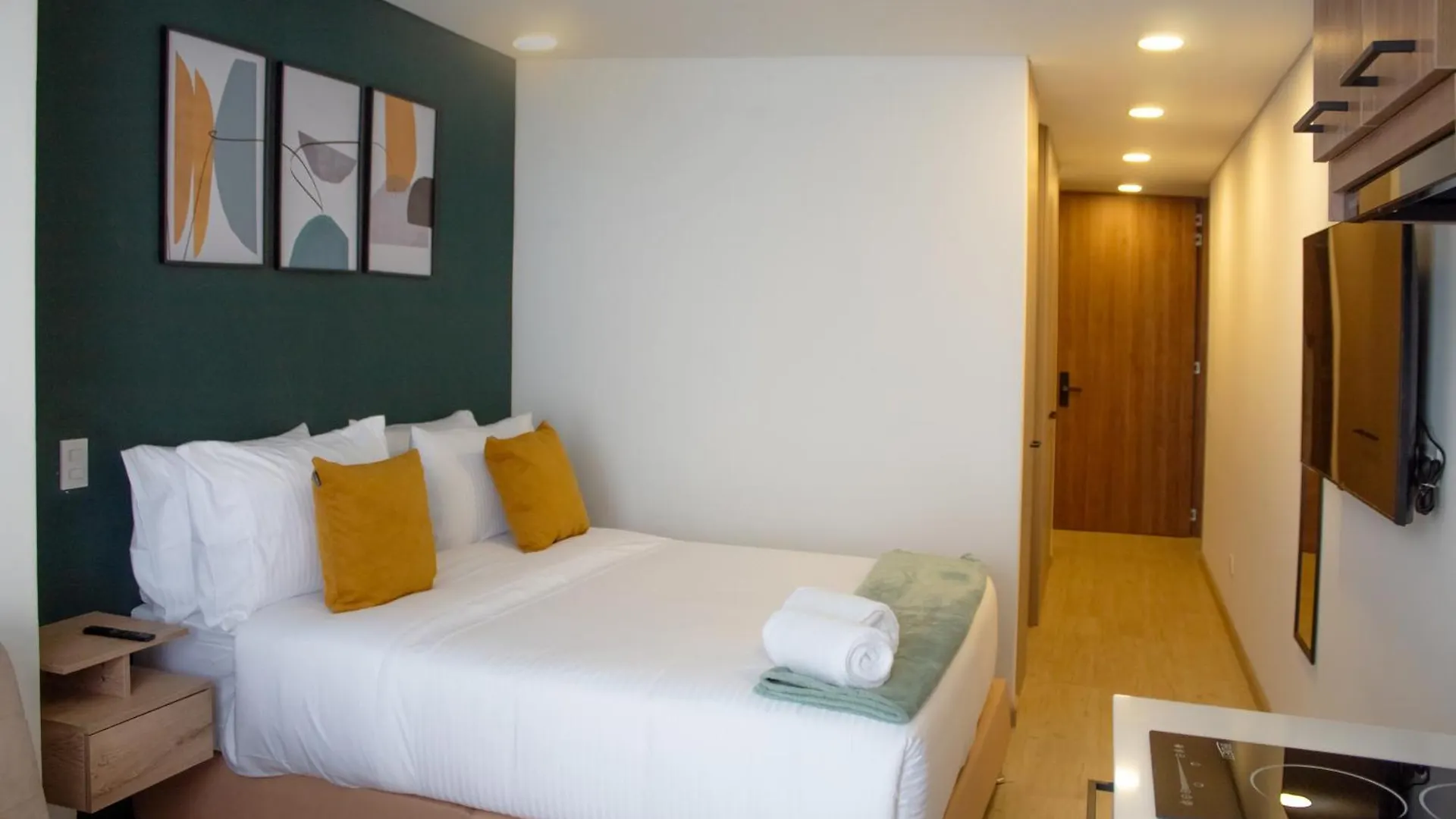 The Hood 102, Modern And Luxury Apartments Bogota
